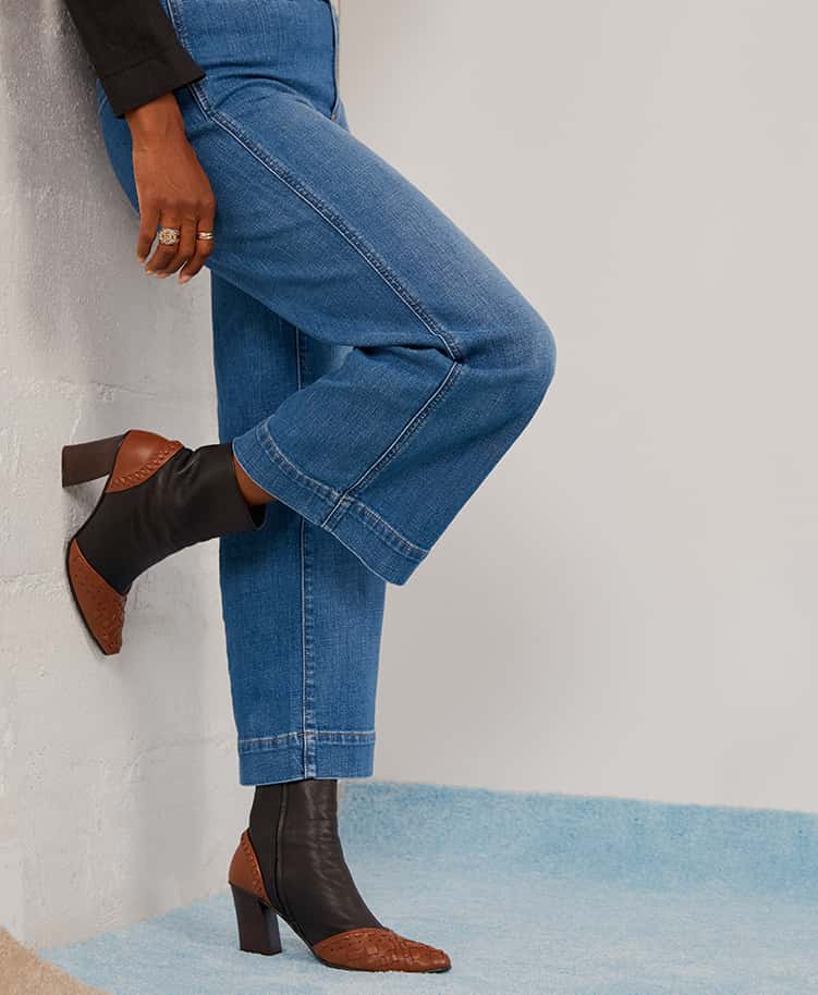 gap wide leg cropped jeans