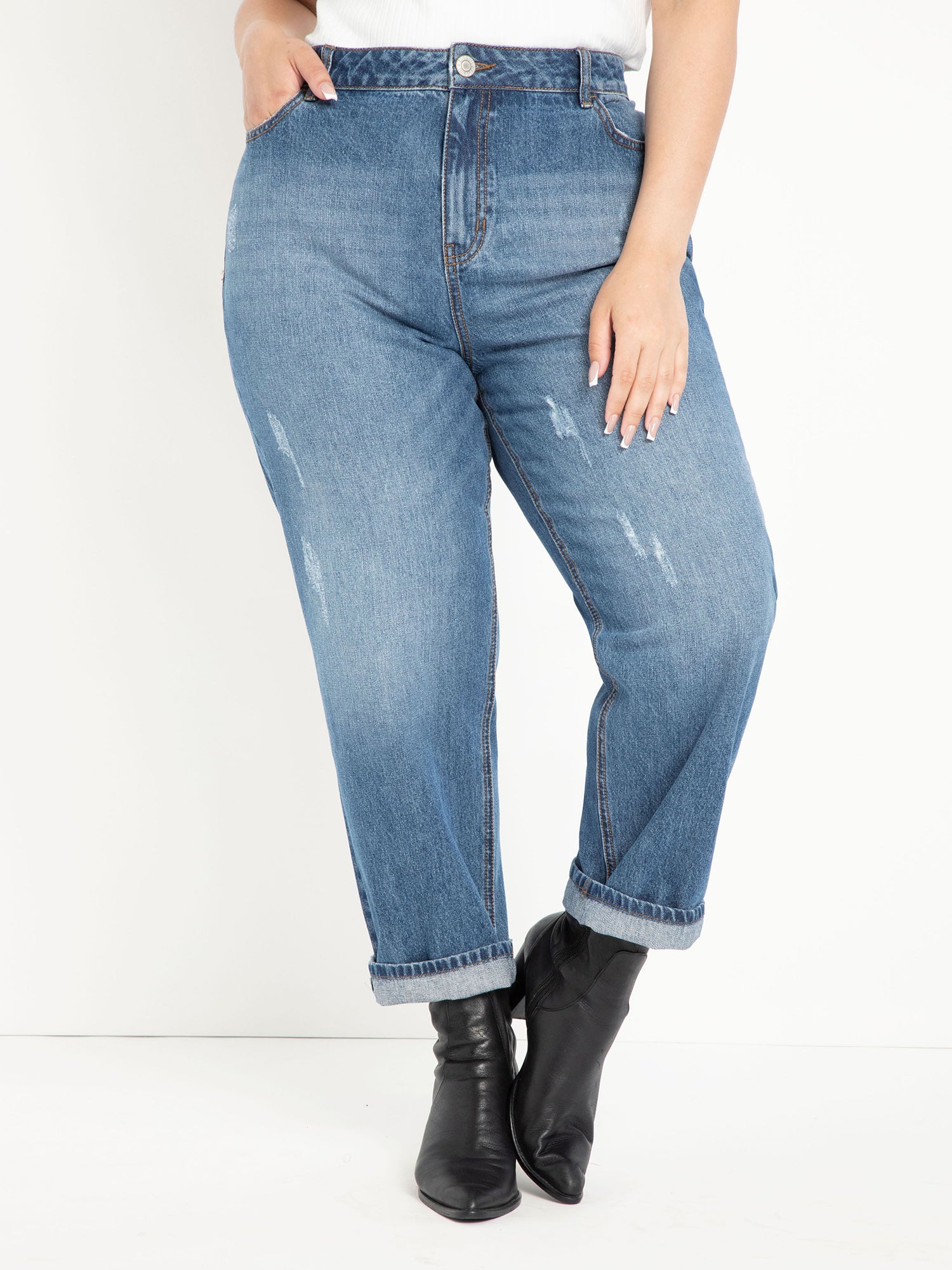 black distressed mom jeans