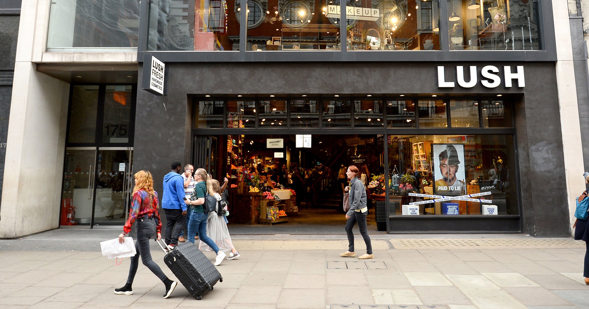 Lush Dropped Halloween Bath Bombs &amp; Soaps For Fall 2020