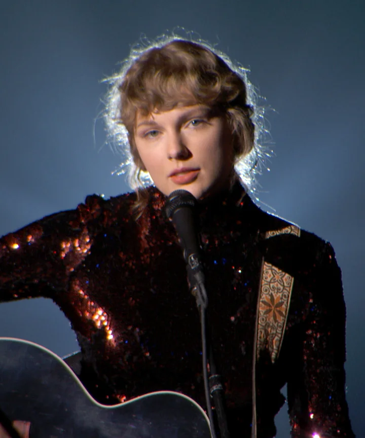 Taylor Swift Performs Betty Live At Acm Awards Taylor Swift Performs Betty Live At Acm Awards