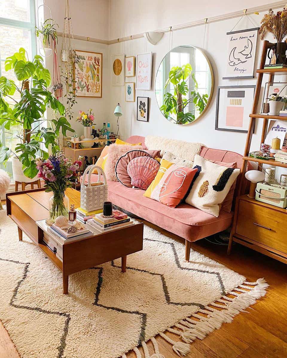 Decorate Rented Home Interior Tips & Tricks