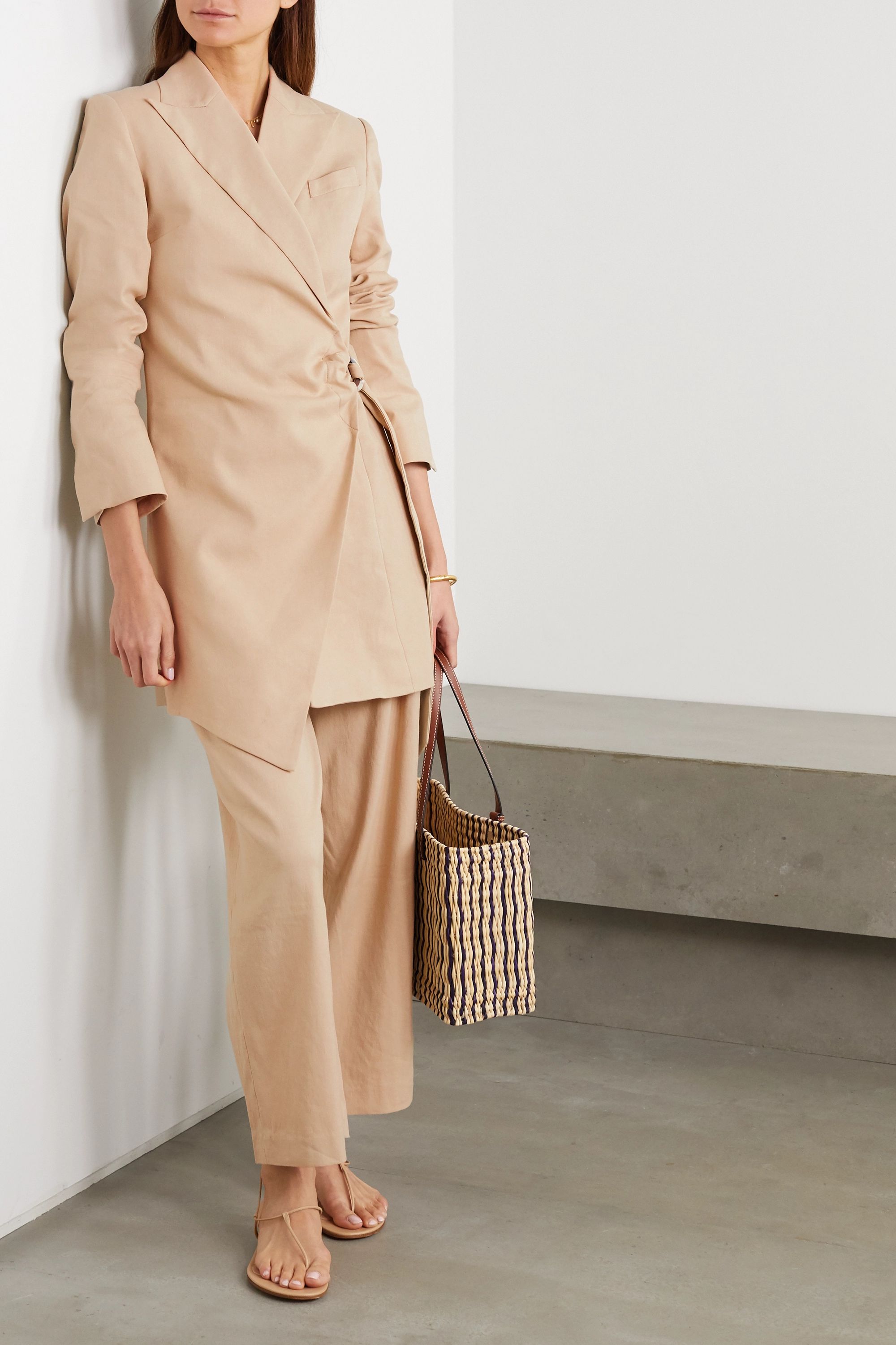 Anna hotsell quan blazer