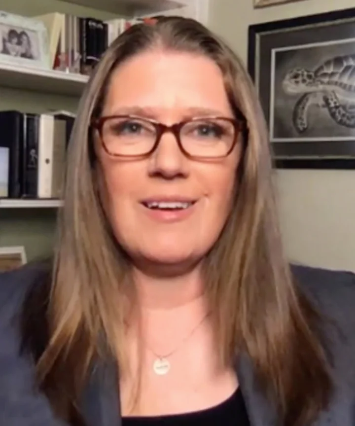 Mary Trump Sues Donald Trump His Siblings For Fraud