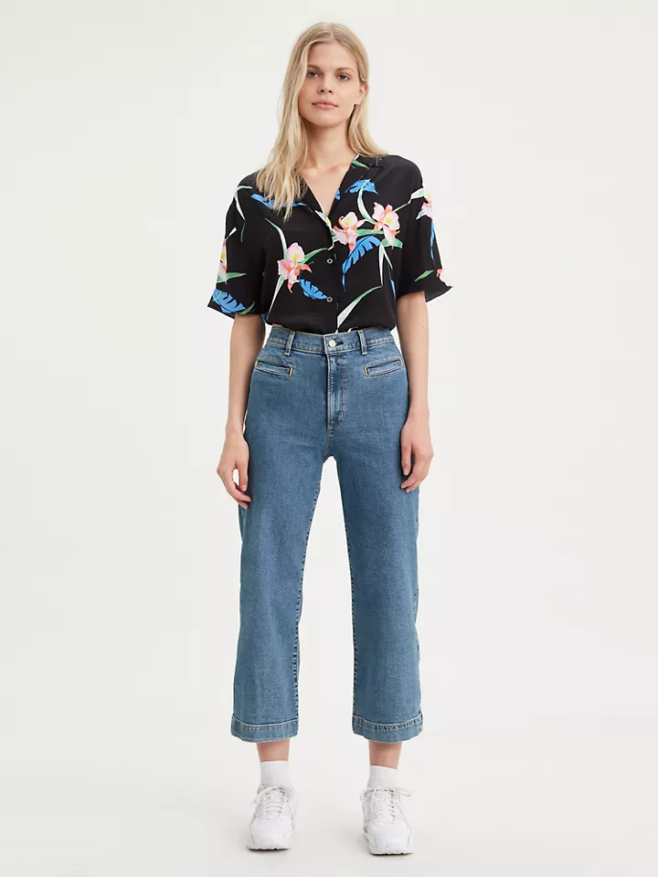 Levi’s + Ribcage Wide Leg Cropped Jeans