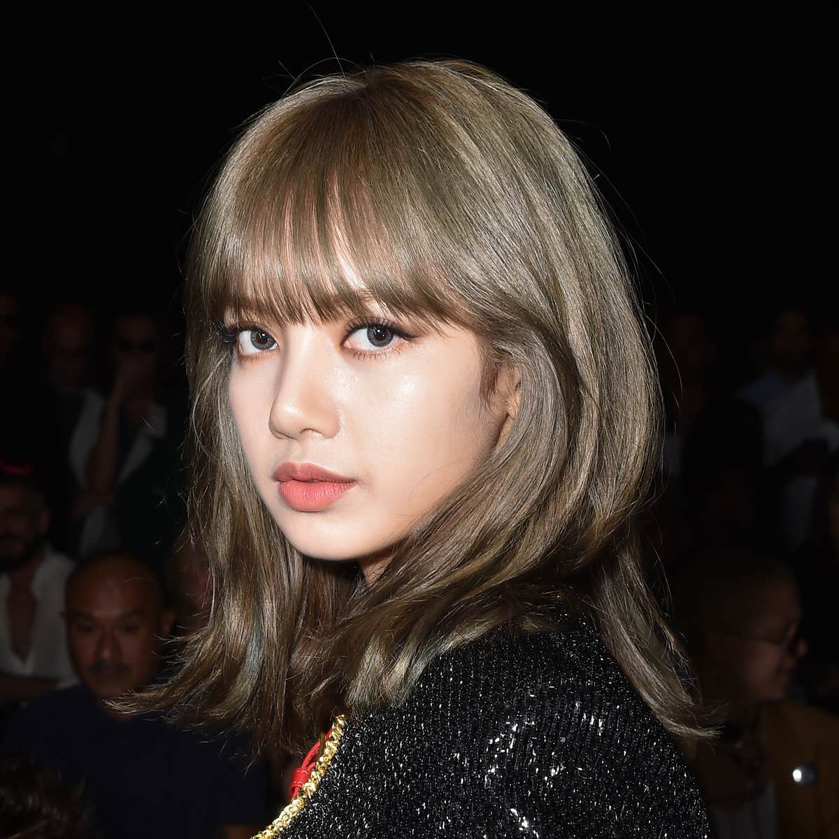 Blackpink Lisa K-Pop Star Is New Face Of MAC Cosmetics