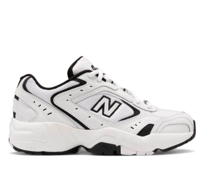 New Balance + 452 Trainers