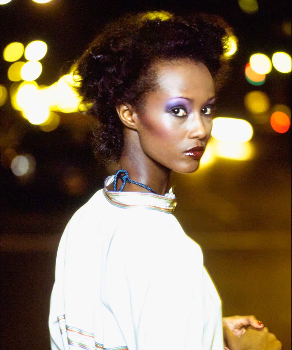 70s Makeup Looks From Disco Queen To Hippie Halloween 70s Makeup Looks From Disco Queen To Hippie Halloween