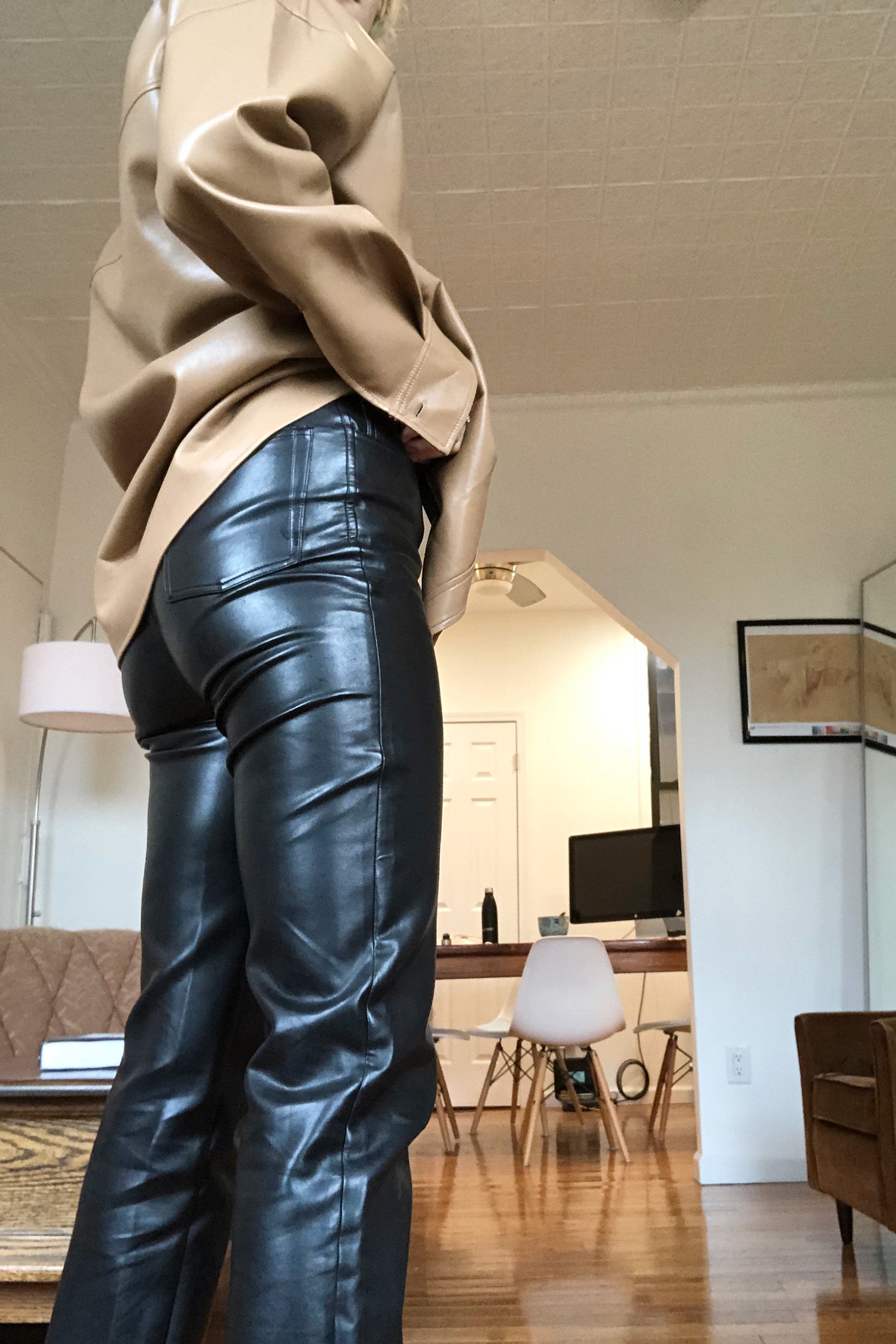 COMMAND CROPPED PANT  Leather pants style, Leather pants outfit, Cropped  pants outfit