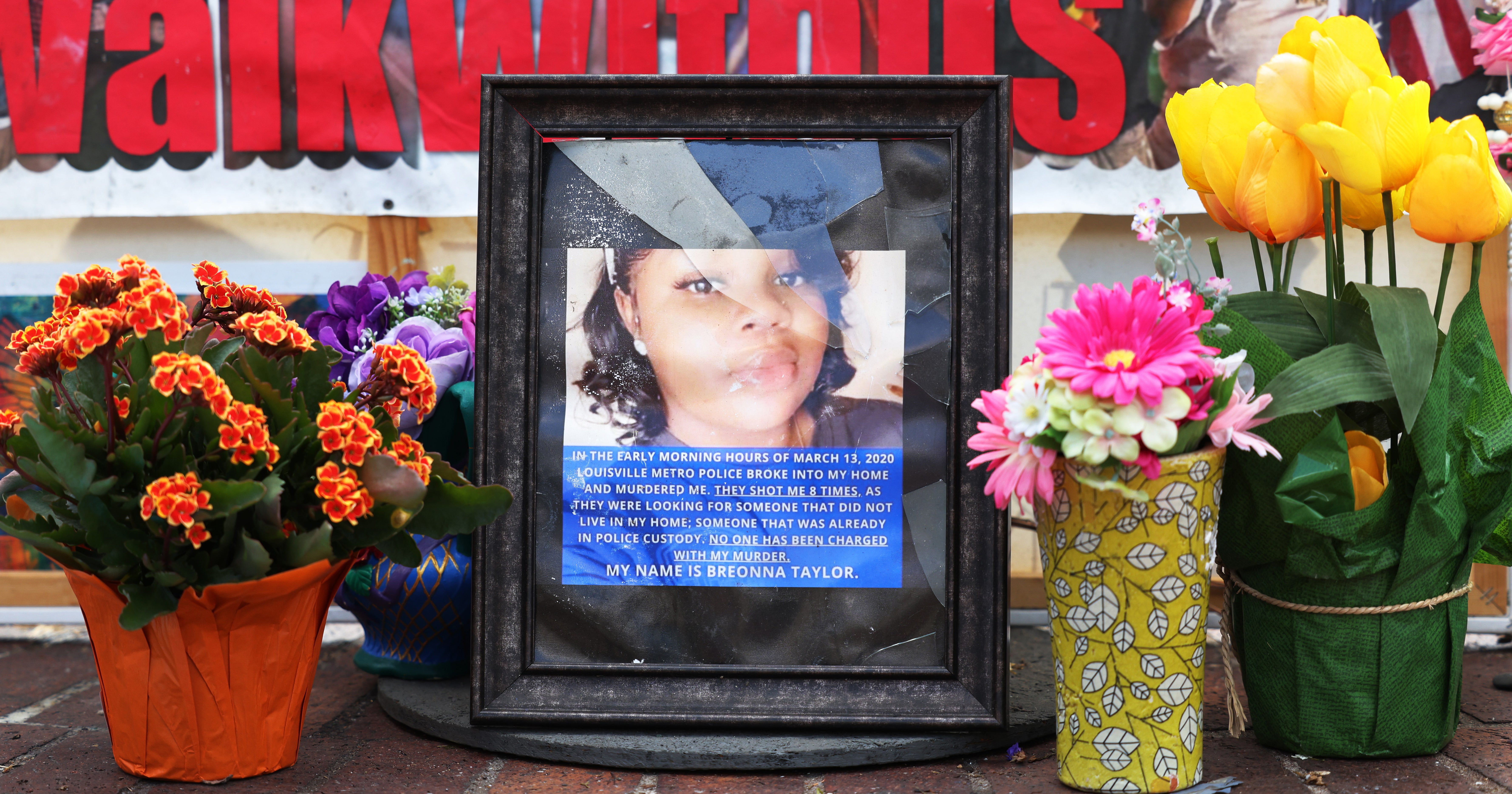 An Officer Who Shot Breonna Taylor Is Suing Her Boyfriend For "Emotional Distress"