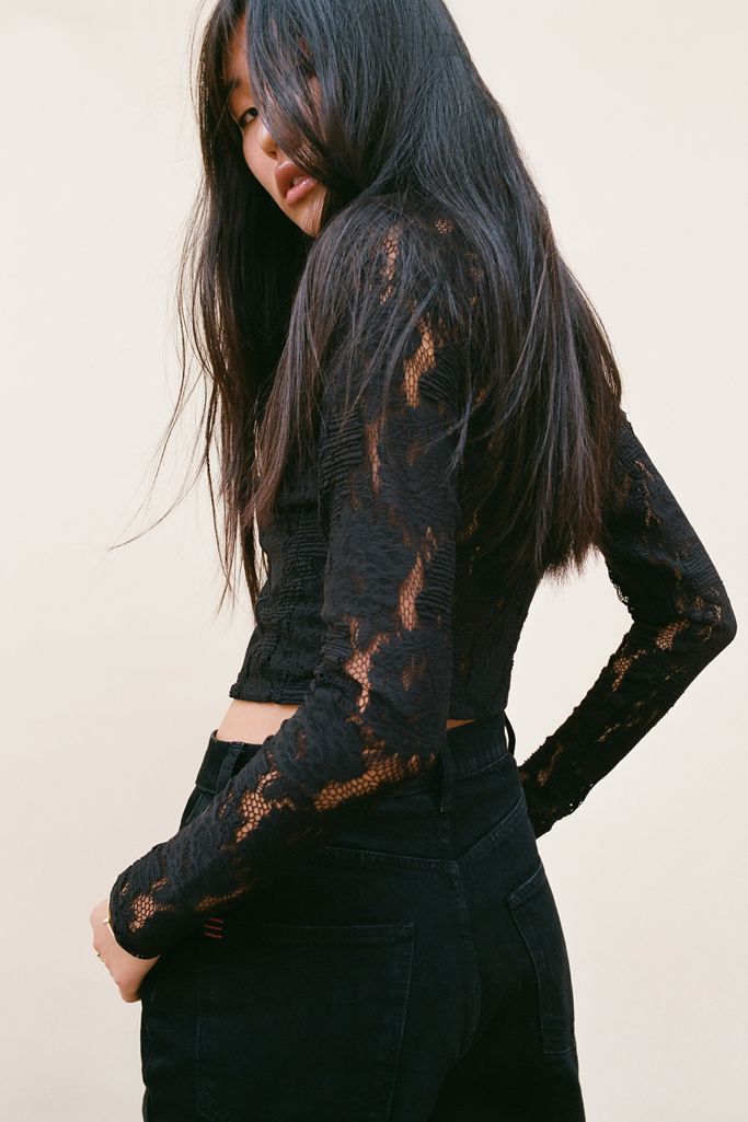 urban outfitters long sleeve lace top
