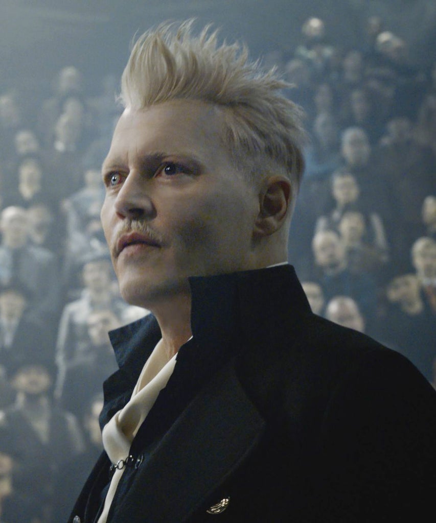 Johnny Depp’s Fantastic Beasts Role Is Finally Being Recast