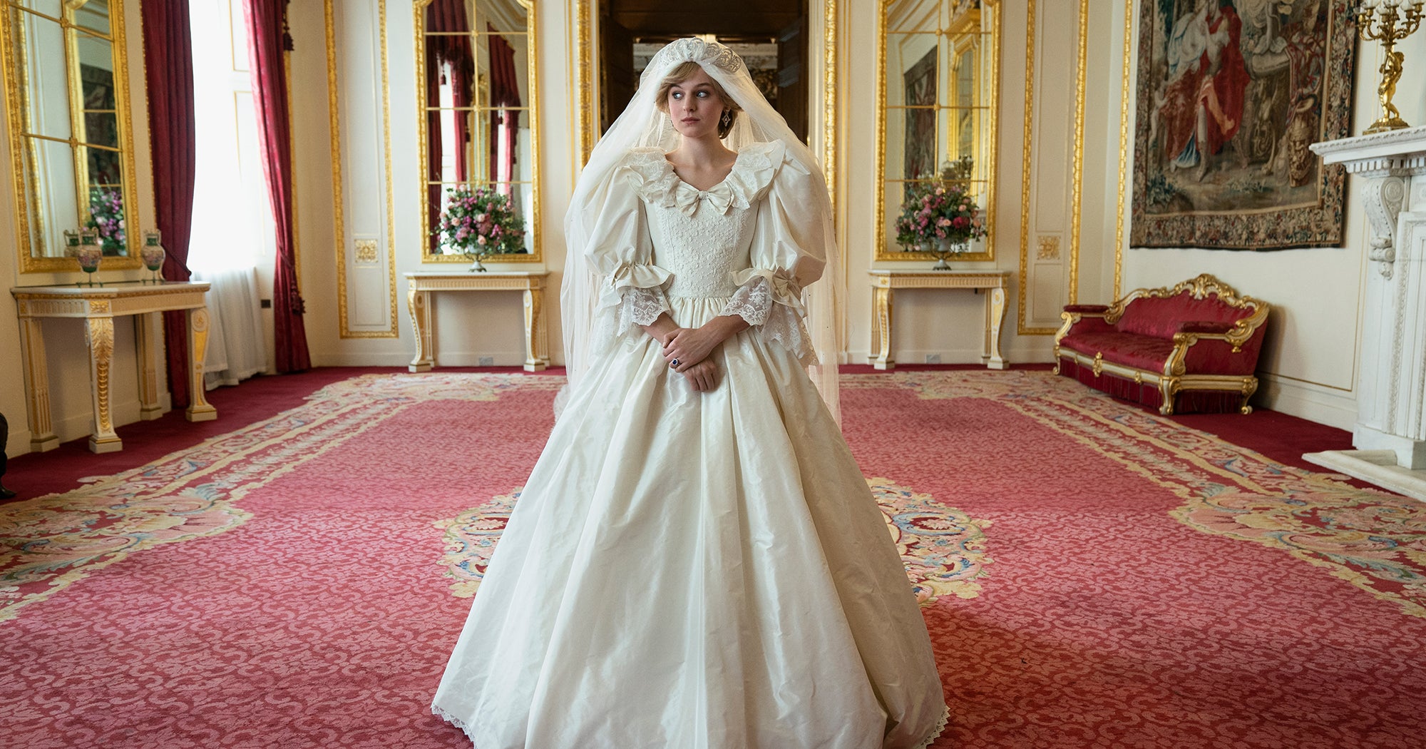 Looks de Princesse Diana dans The Crown dans sa vie