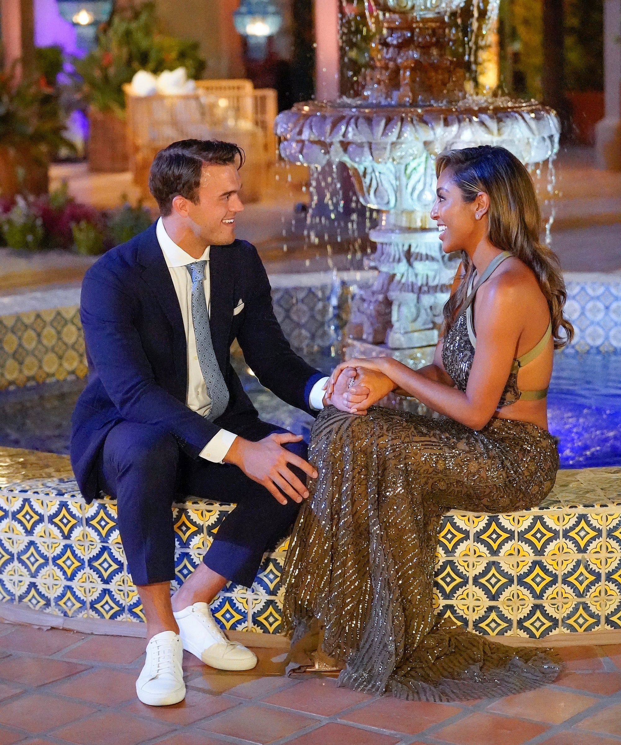 Bachelorette Tayshia Adams First Episode Recap Summary