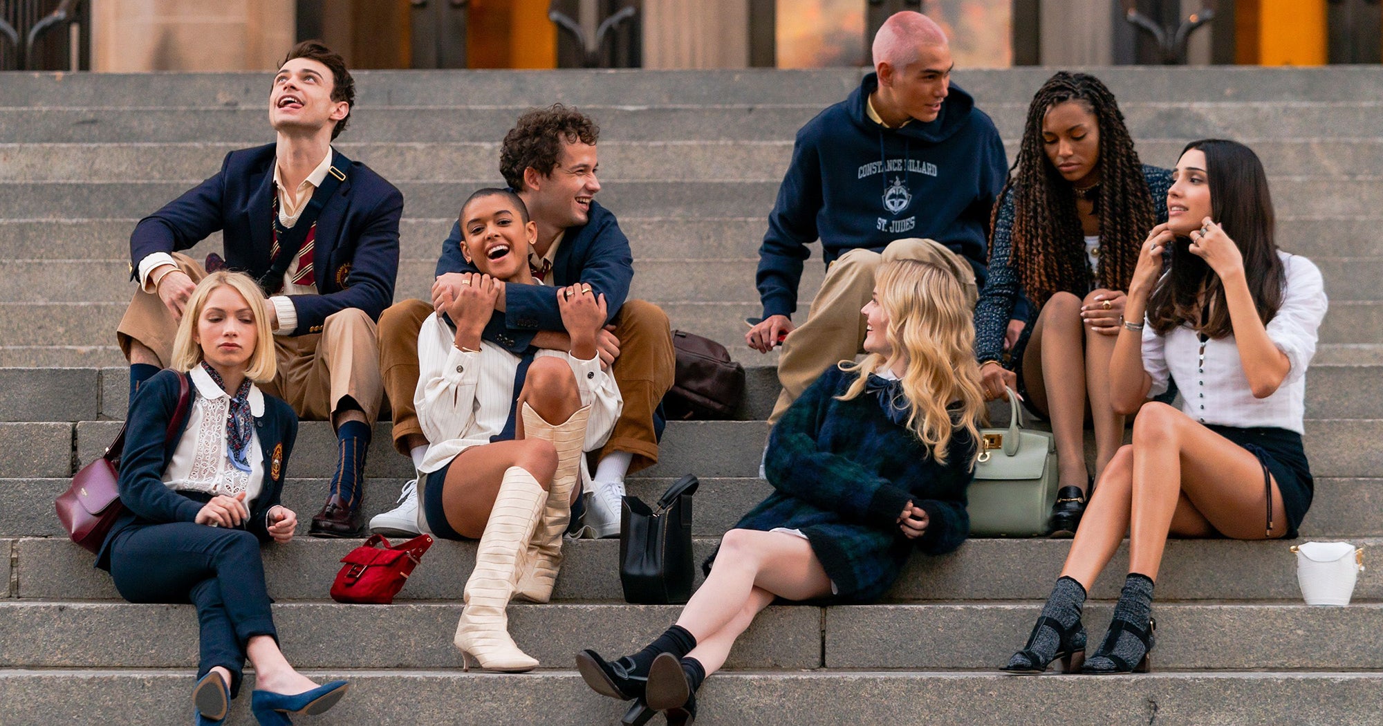 Will the Gossip Girl Outfits Reveal What's in and out in 2021?