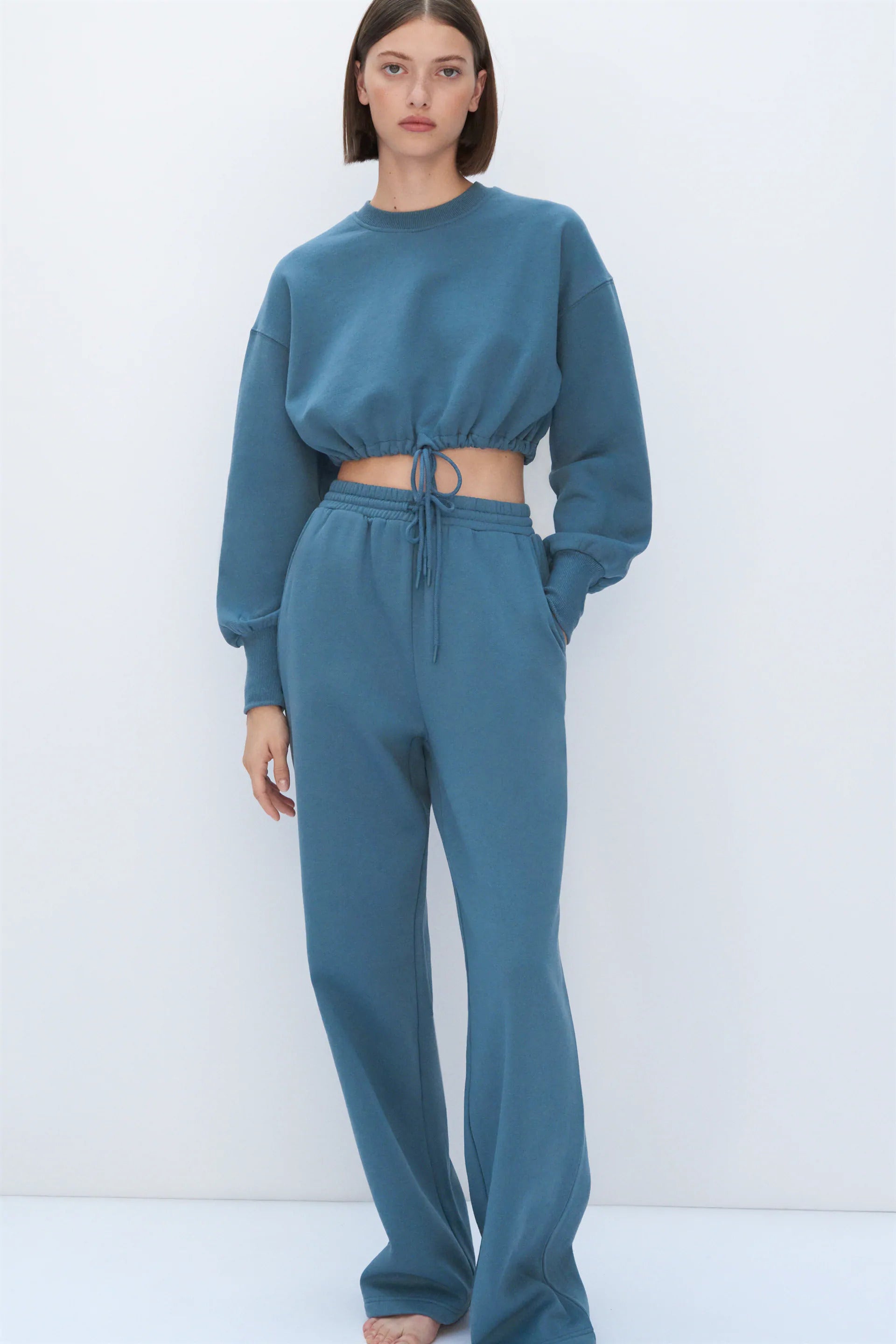 Zara + Cropped Sweatshirt Limitless Contour Collection
