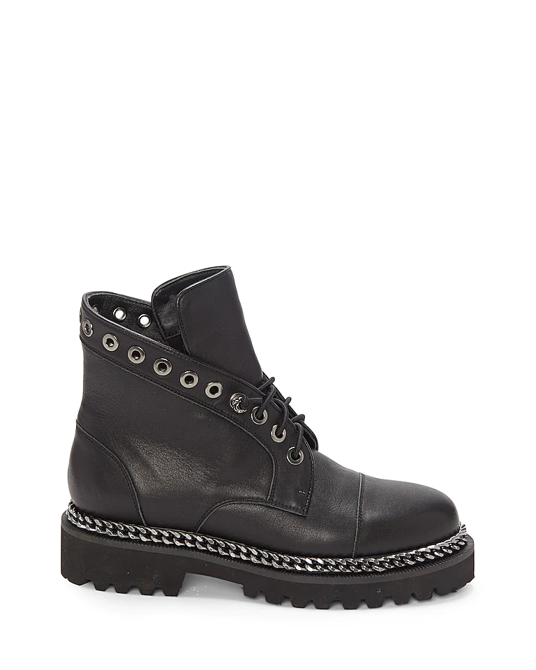 vince camuto peddya ankle chain pump