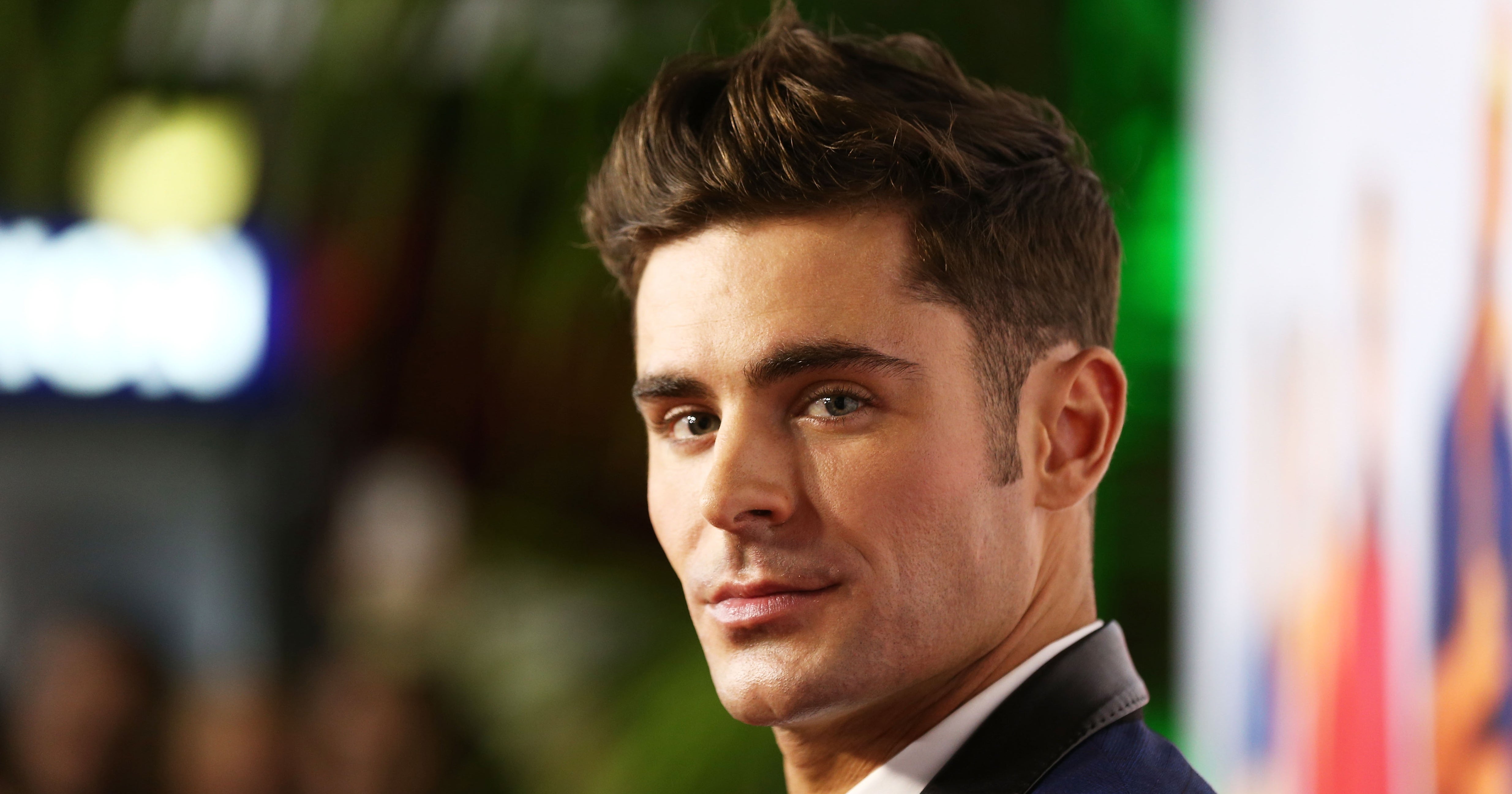 Zac Efron Baywatch Hairstyle - YouTube