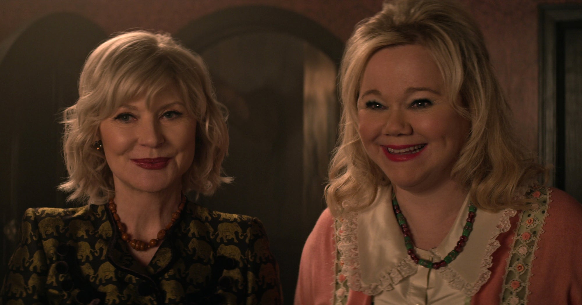 Netflix Sabrina Original Aunt Hilda Zelda Cameo Scene