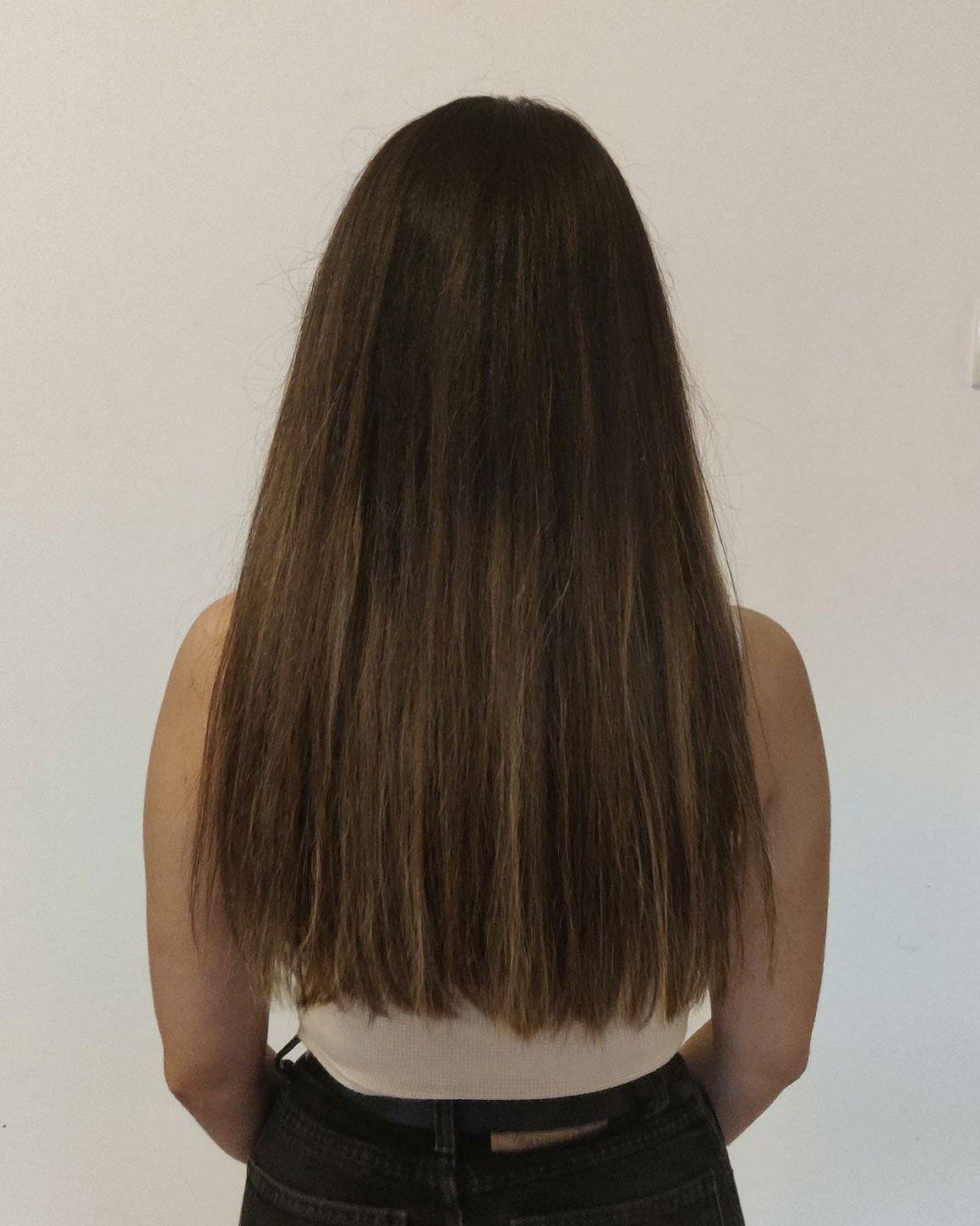 Washing Hair With Cold Water Benefits: Shiny, Long Hair Washing Hair With Cold Water Benefits: Shiny, Long Hair