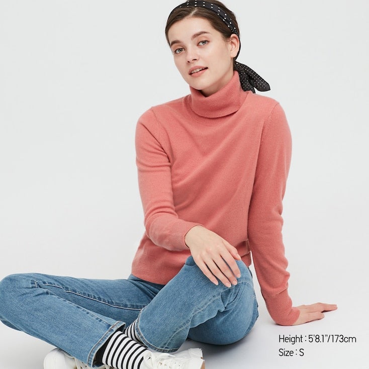 Uniqlo Cashmere Turtleneck Sweater