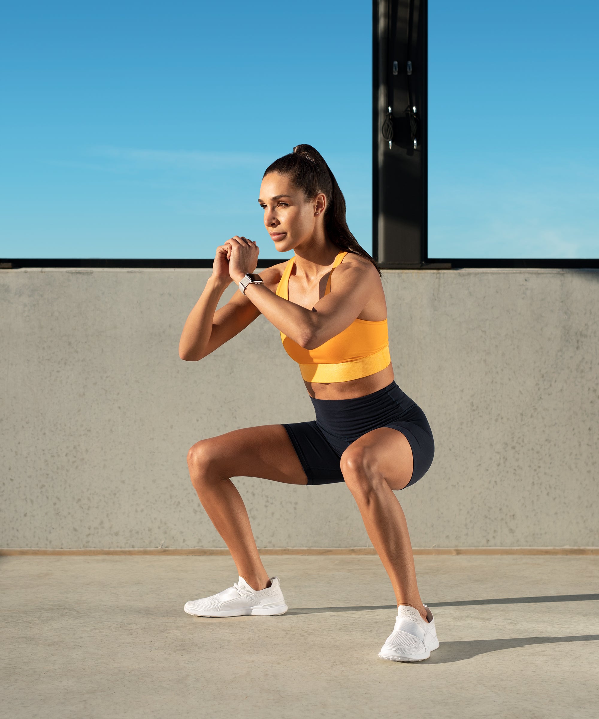 Kayla Itsines 2021 Full Body Workout Challenge Week 1