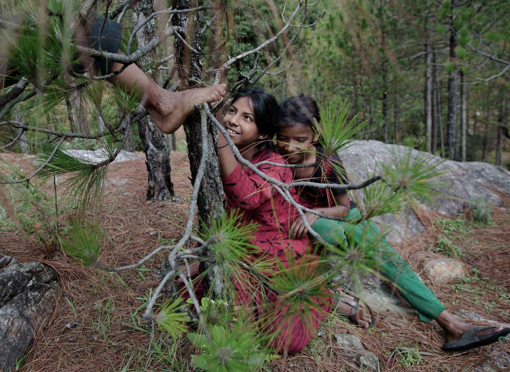 Photographing The Last Few Precious Years Of Girlhood In Rural India