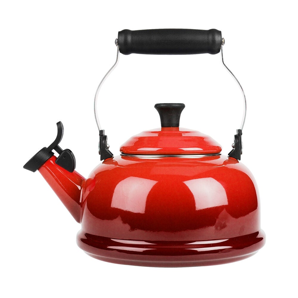 Le Creuset + Classic Whistling Teakettle
