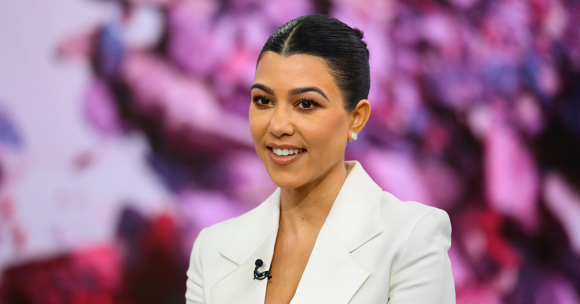 Kourtney Kardashian Dating Travis Barker Rumors