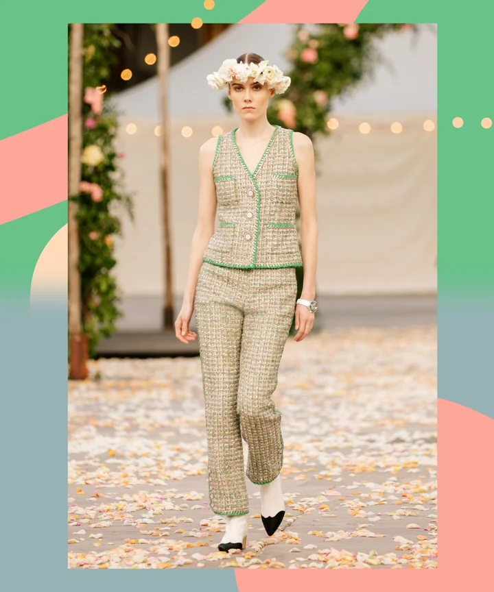 From Monogram Lip Rings to Garter Bags: The Best Accessories from Chanel  Cruise 2022