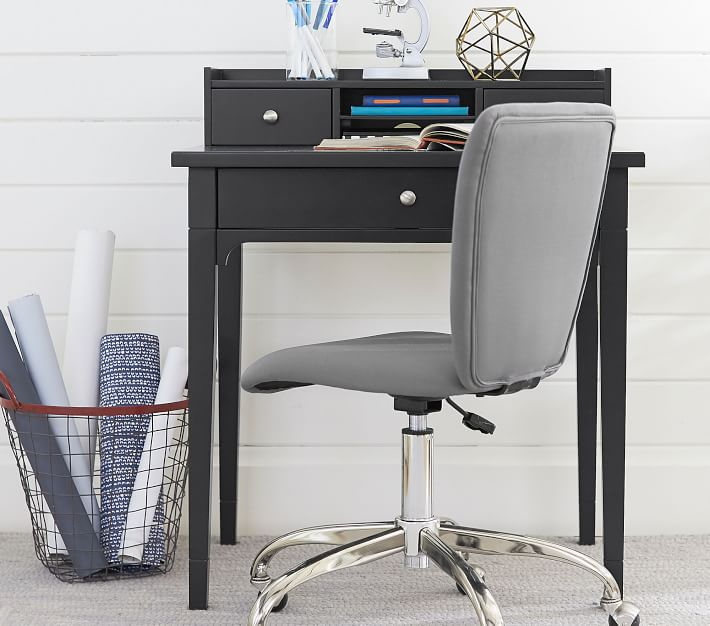 28 Best Desks For Small Living Spaces, Good Computer Desks For Small Spaces