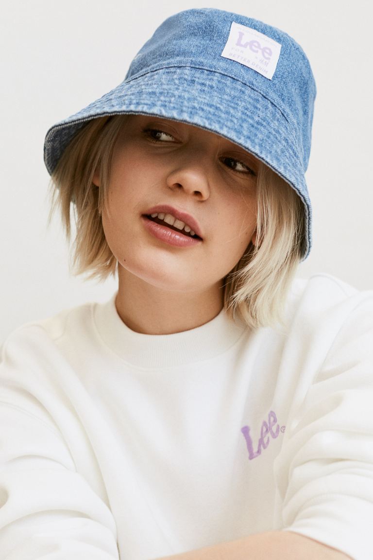 hm bucket hat