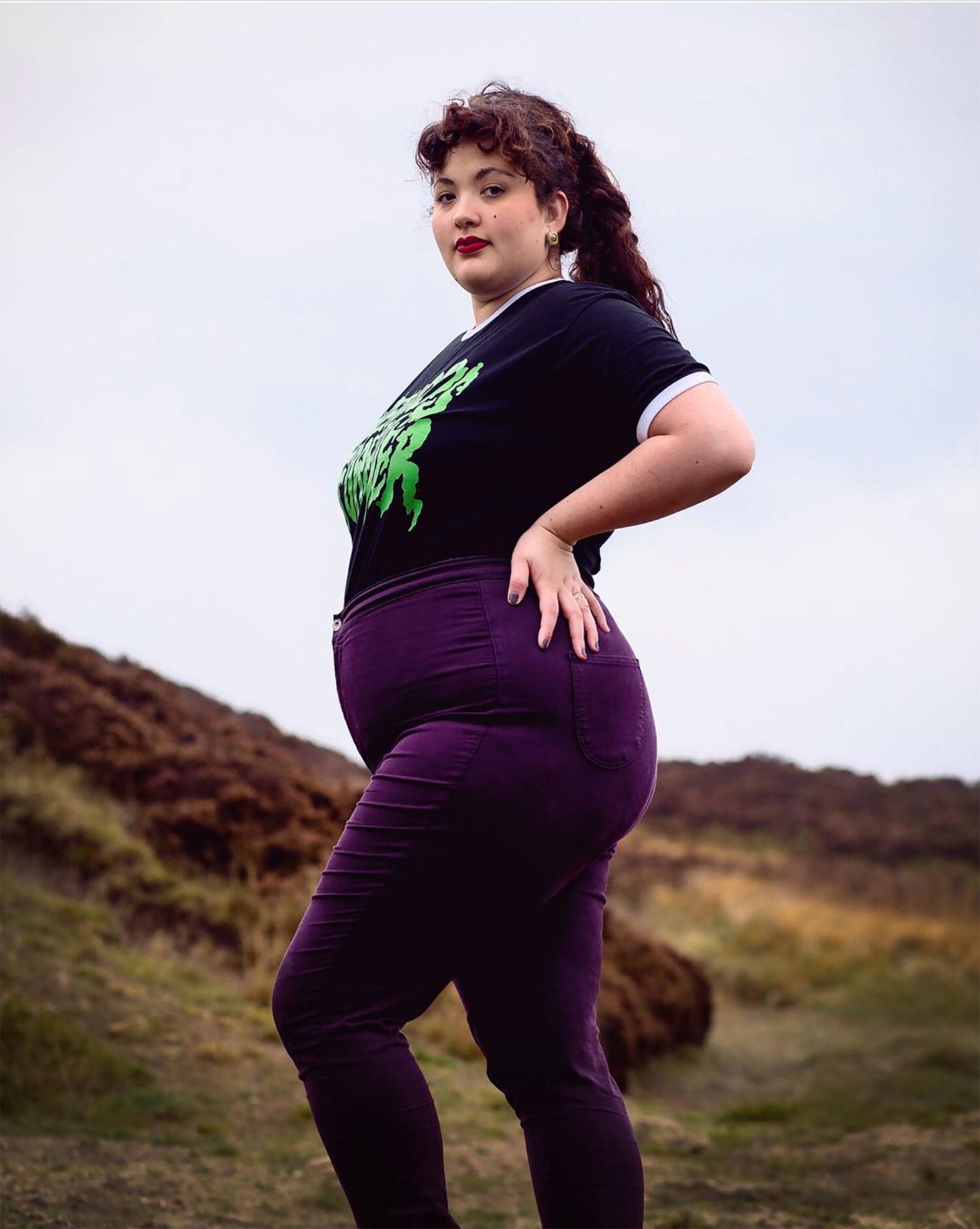 Plus-Size Women On The Death Of Skinny Jeans in 2021 image