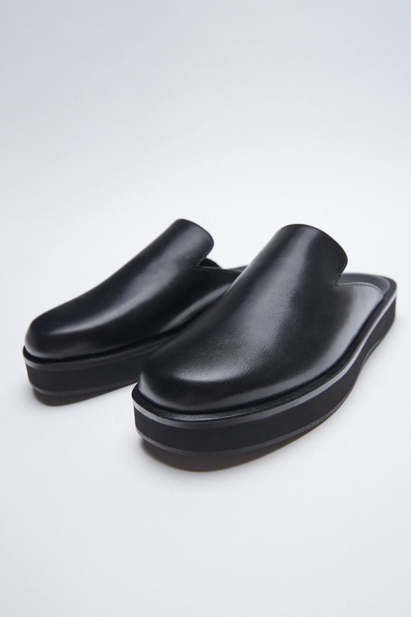 Zara + Minimalist Leather Clogs