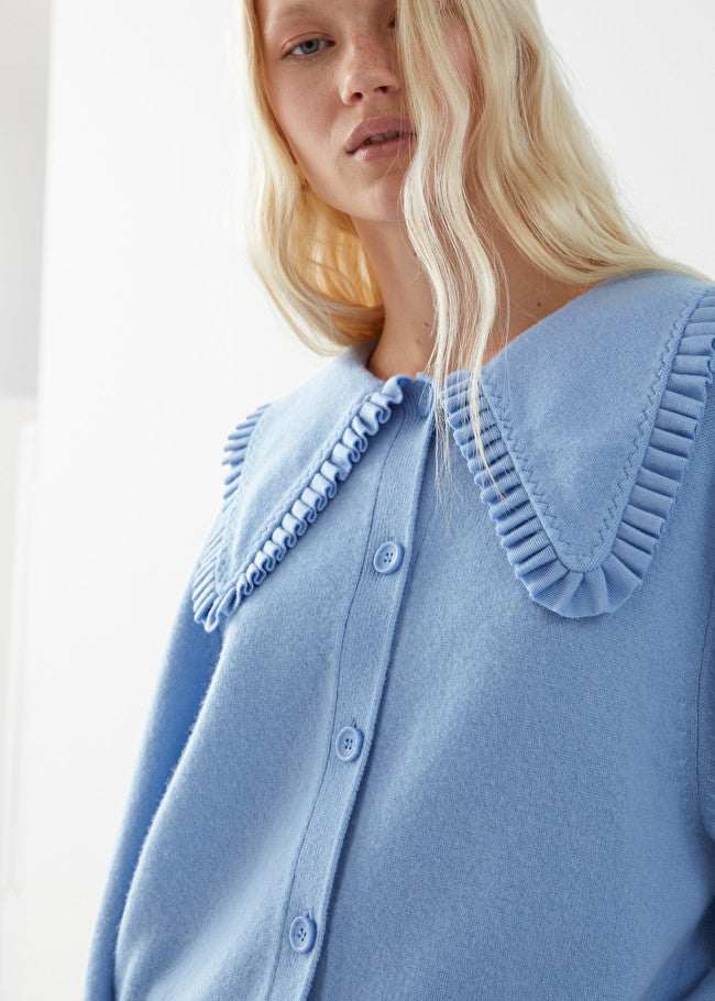 statement collar cardigan