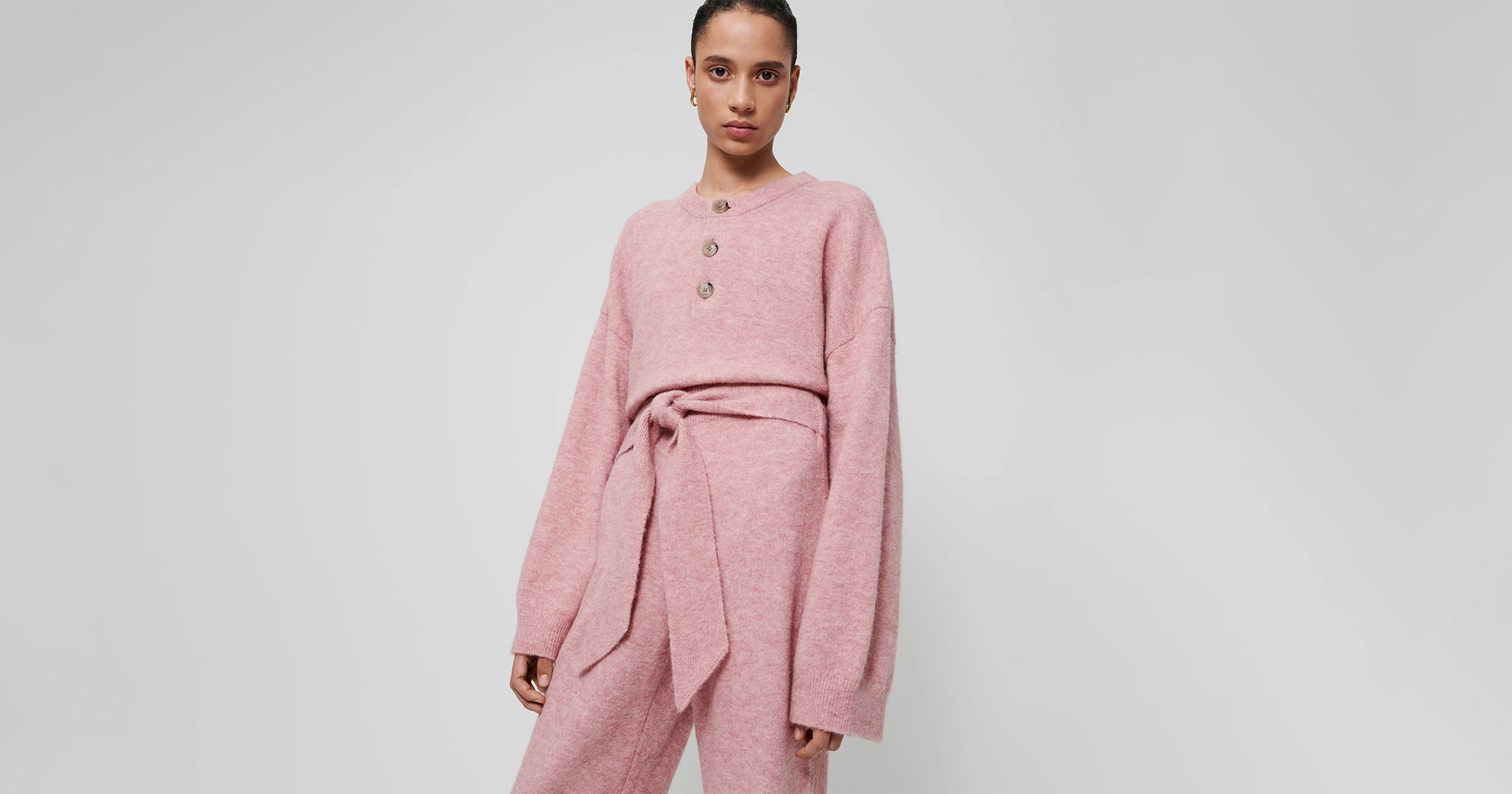 31 PastelColored Sweaters To Brighten Any Outfit