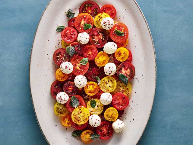 Why Ugly Unedited Food Photos Are A Social Media Trend