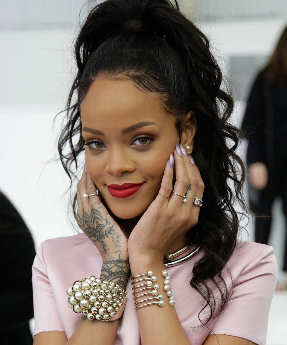 Rihanna Trademark 'Fenty Hair' Hint New Beauty Products