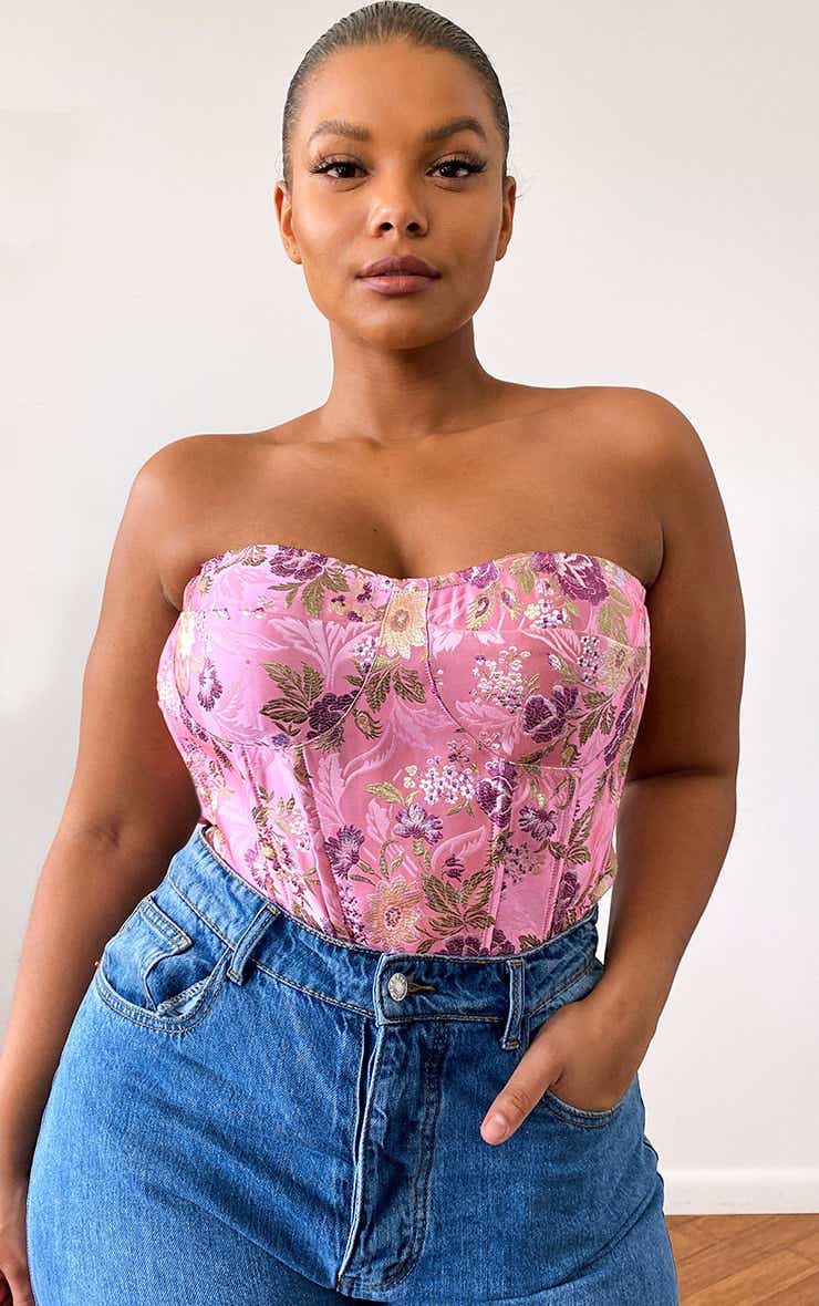 8 Of The Best Plus Size Corsets On Internet