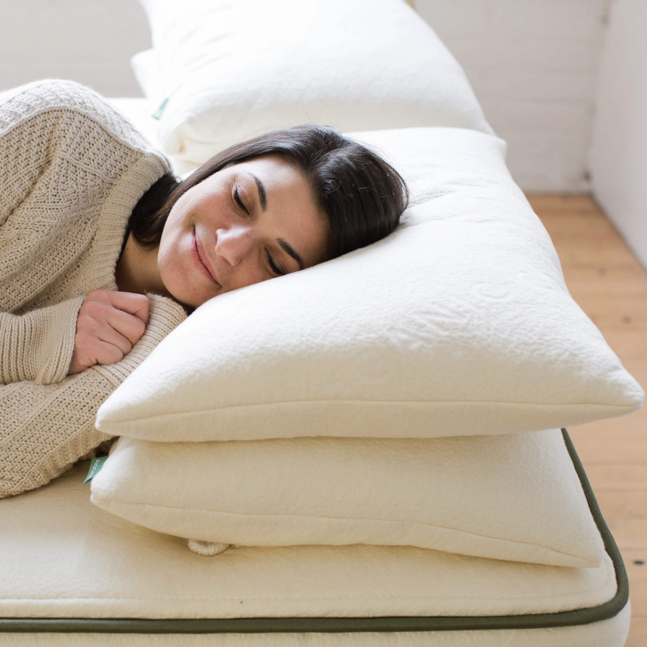 8 Pillows For Stomach Sleepers That Save You From An Awful Crick In The  Neck - Forbes Vetted