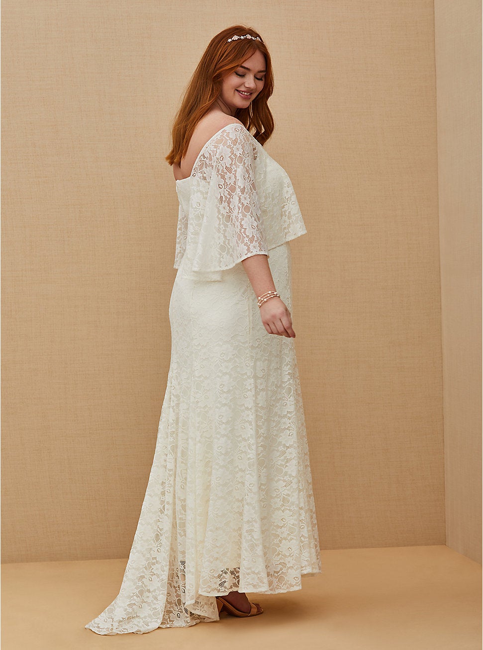 capelet wedding dress