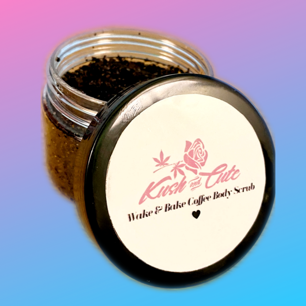Best Gifts for Your Favorite Female Toker