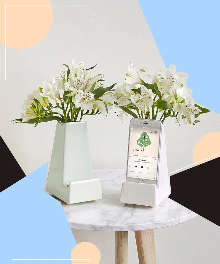 Gifts for deals mom far away