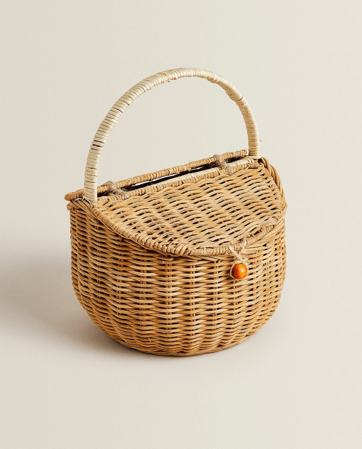 【OSTKAKA】送料・関税込★Numer Draw Rattan ☆送料・関税込☆OSTKAKA☆NUMER DRAW RATTAN BA.G☆人気