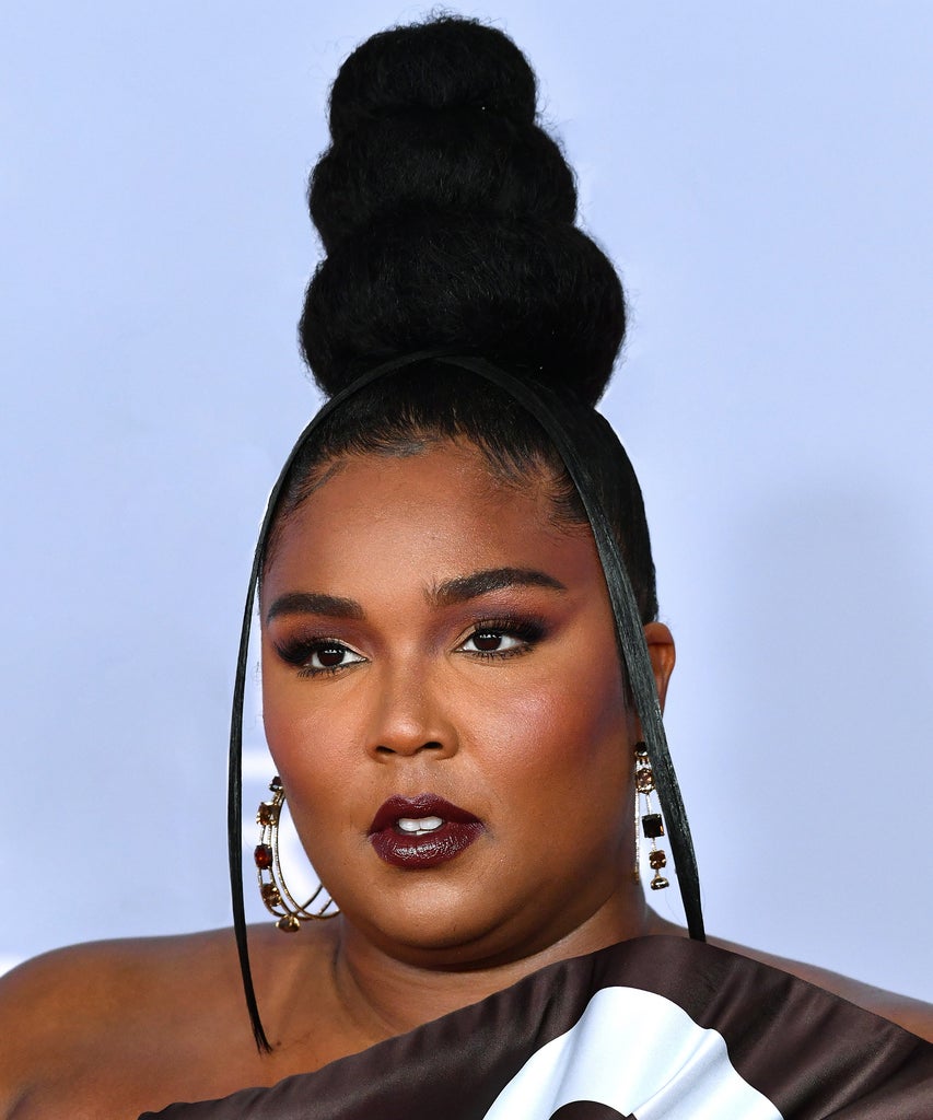 Lizzo Posted An Unedited Nude To Advocate Against “Digital Distortion”
