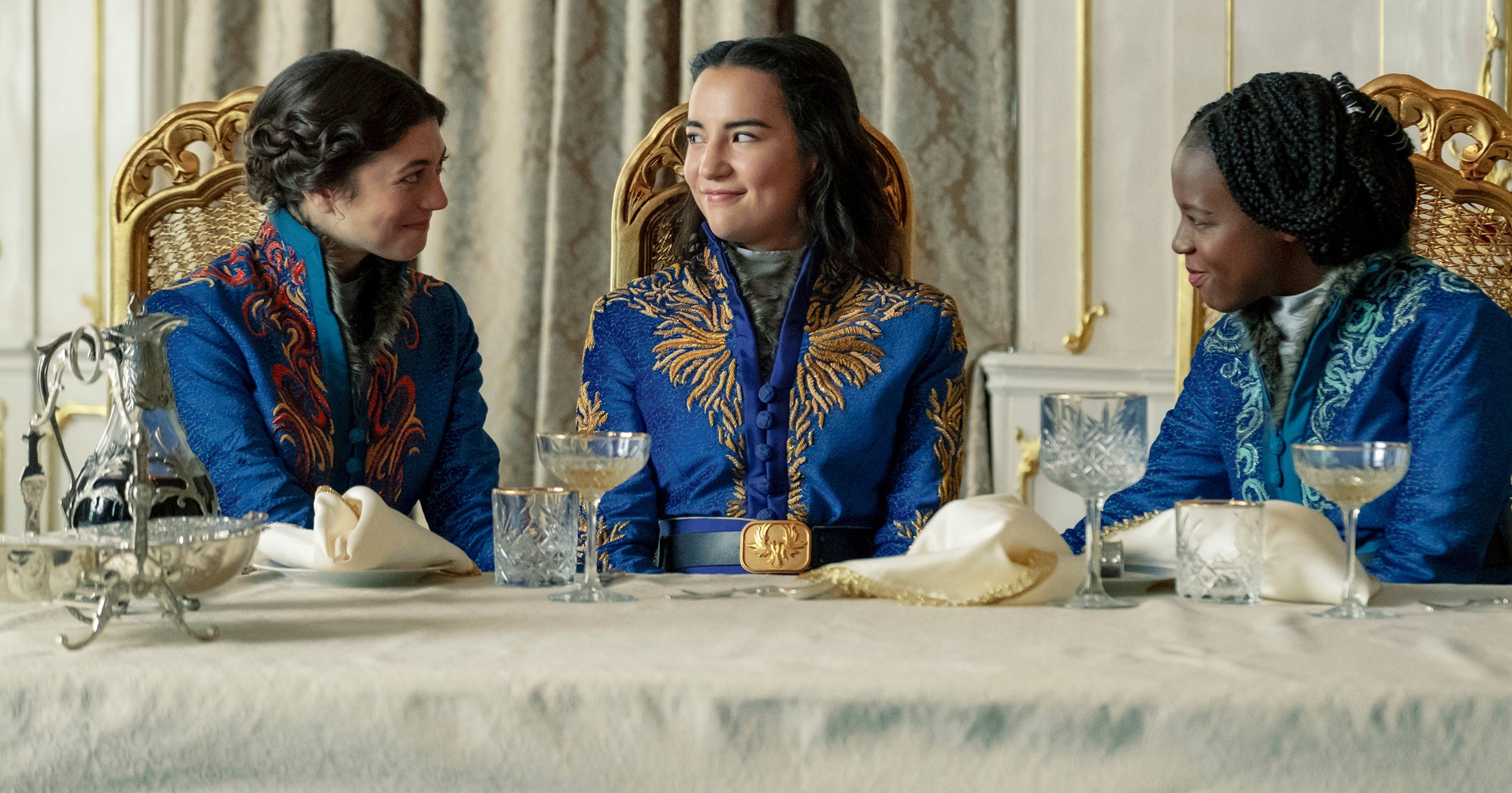 Netflix Shadow And Bone Cast Characters Powers Guide Netflix Shadow And Bone Cast Characters Powers Guide