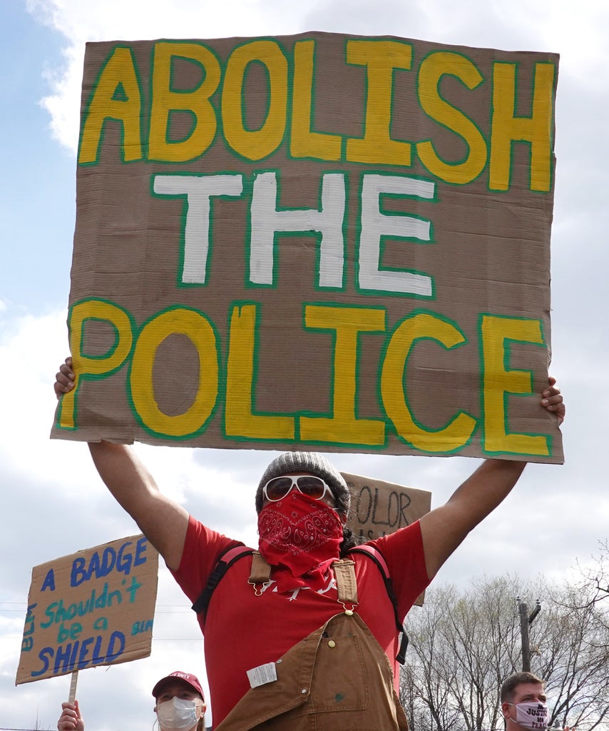 Who To Call Instead Of The Police During An Emergency Police During An Emergency