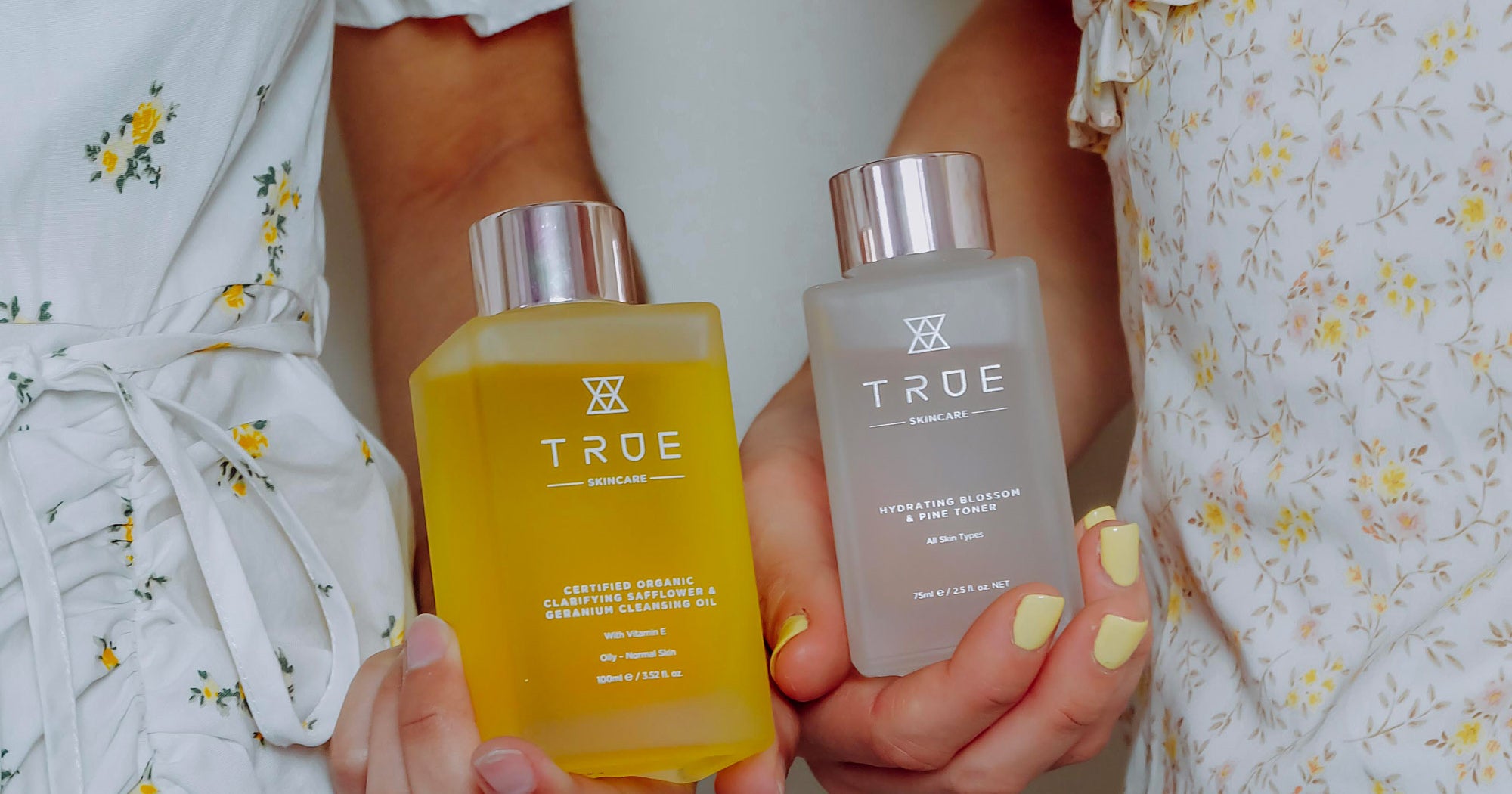 True Skincare Review: Vitamin C Serum, Toner, Face Oil