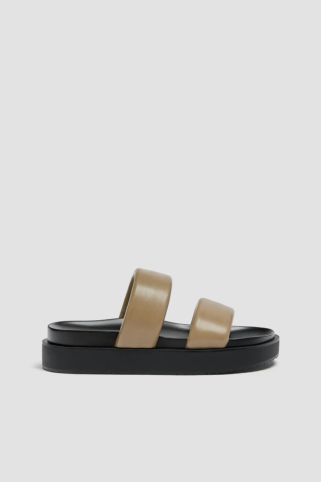 Pull & Bear + Flat sandals with quilted straps