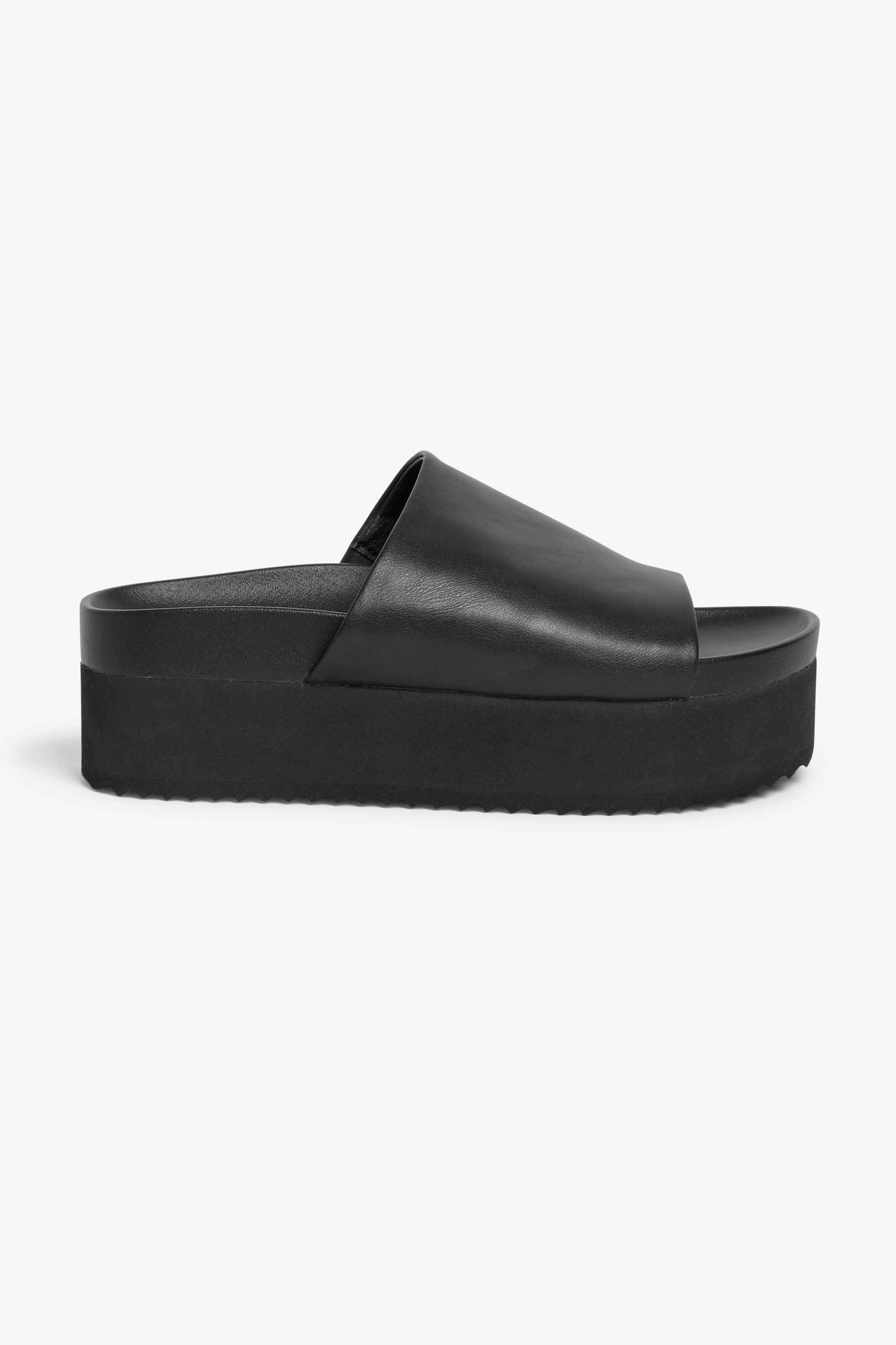 monki flatform sandals
