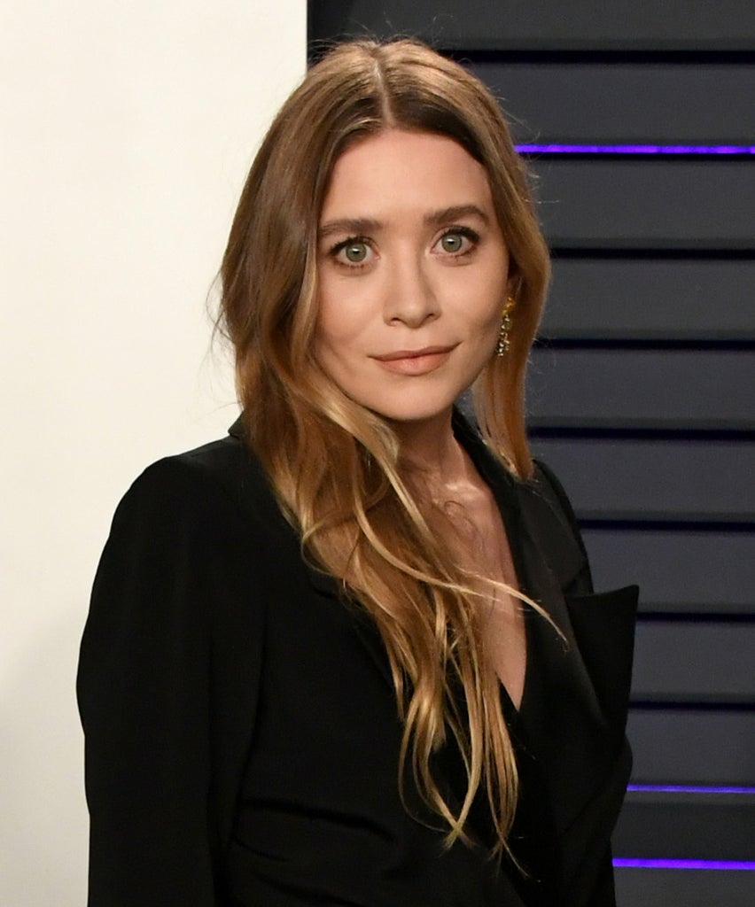 Ashley Olsen Made A Case For Pairing Flip-Flops With Suiting